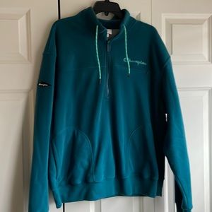 men’s green fleece Champion sweatshirt